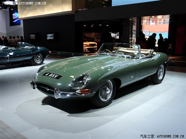 【图】2013上海车展老爷车：捷豹经典E-Type_汽车之家