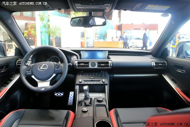内饰篇:内饰以及配置,雷克萨斯is 250 f sport 逐风之翼特别版确实做