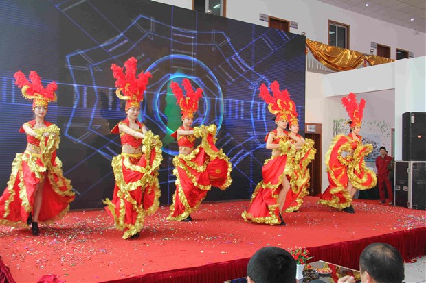 一汽奔腾嵊州奔跃店开业庆典圆满落幕