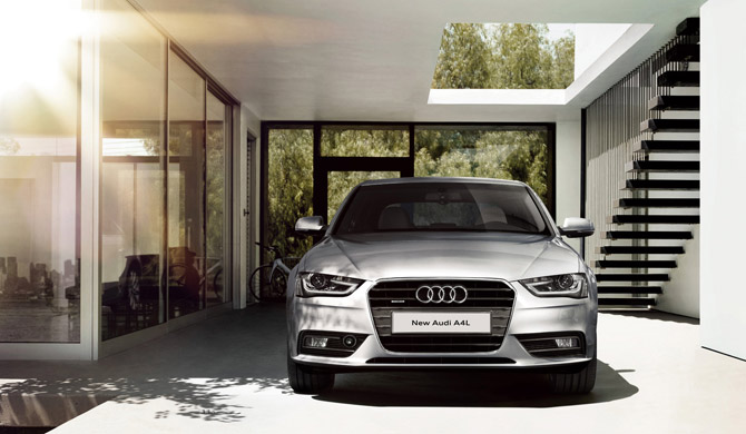 奥迪300万纪念版车型感恩上市